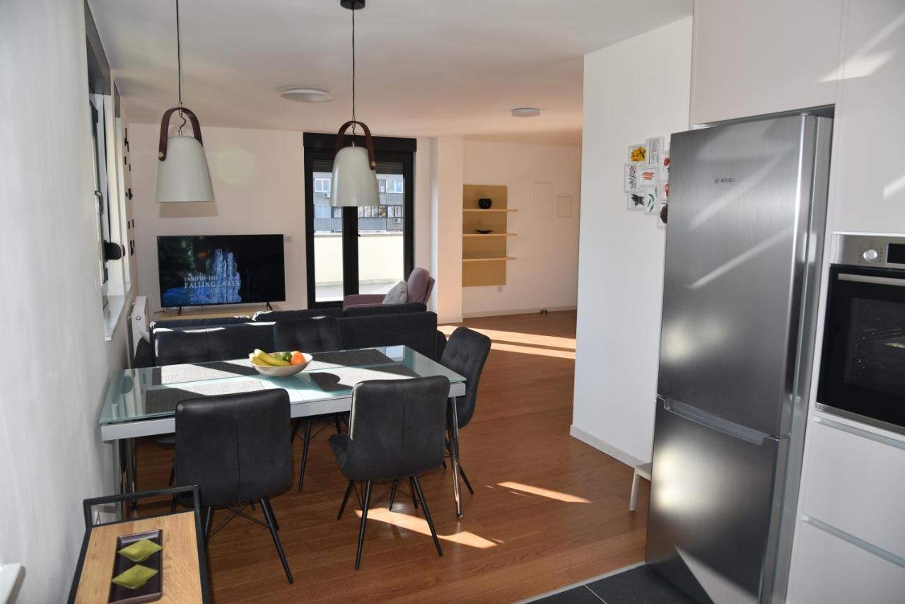 4-star Penthouse Apartment *
